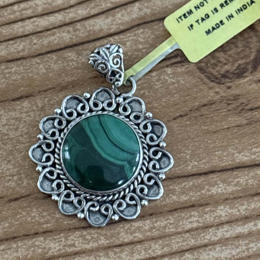Artisan Crafted African Malachite Womens Round Pendant Sterling Silver Oxidized - Picture 2 of 8